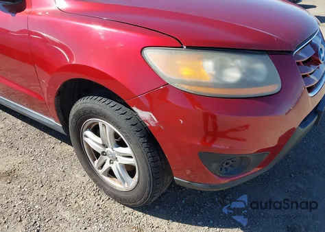 2010 Hyundai Santa Fe Gls z USA, uszkodzony, nr VIN 5NMSG3AB2AH347465